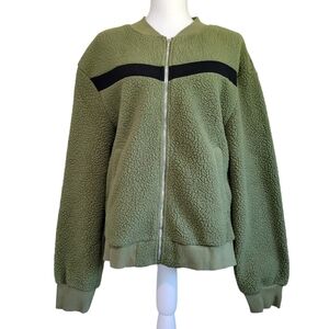 Zyia Flying V Fleece Bomber Jacket in Green and Black
